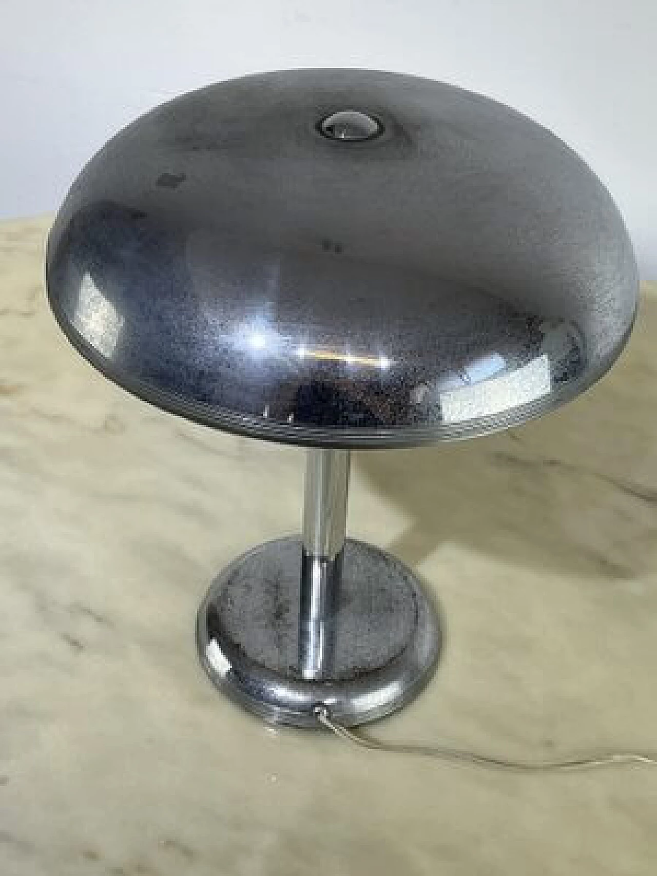 Lampada da tavolo in metallo in stile Bauhaus, anni '30 13