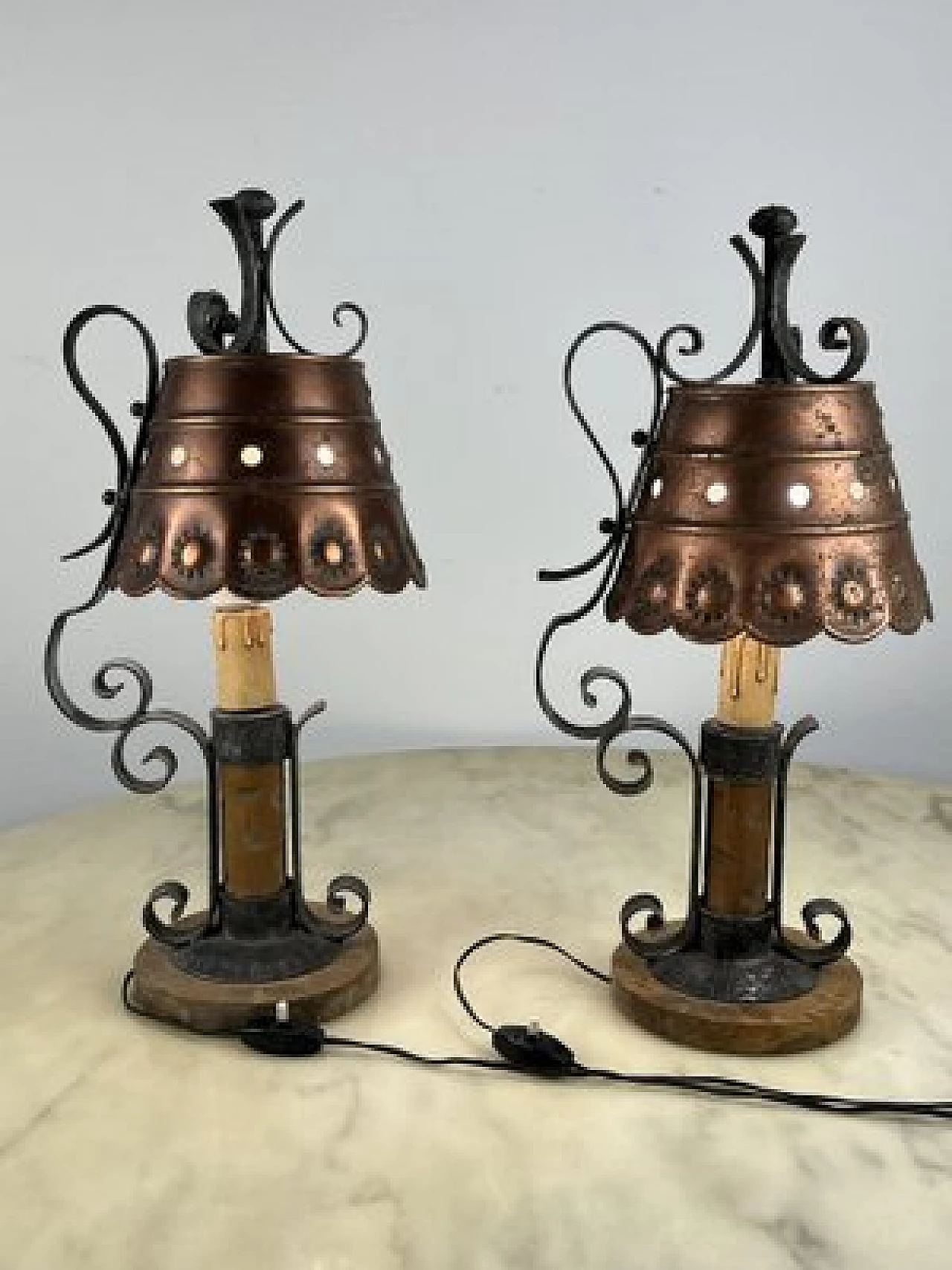 Pair of Brutalist bronze table lamps, 1960s 1