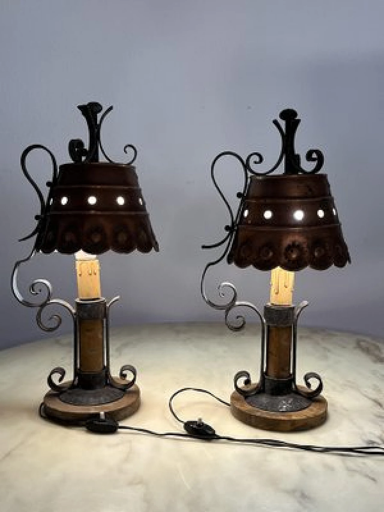 Pair of Brutalist bronze table lamps, 1960s 3