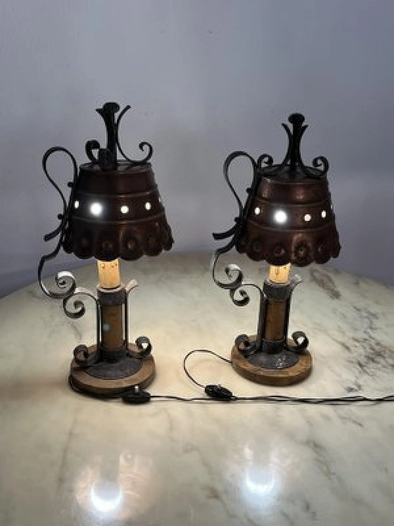 Pair of Brutalist bronze table lamps, 1960s 5