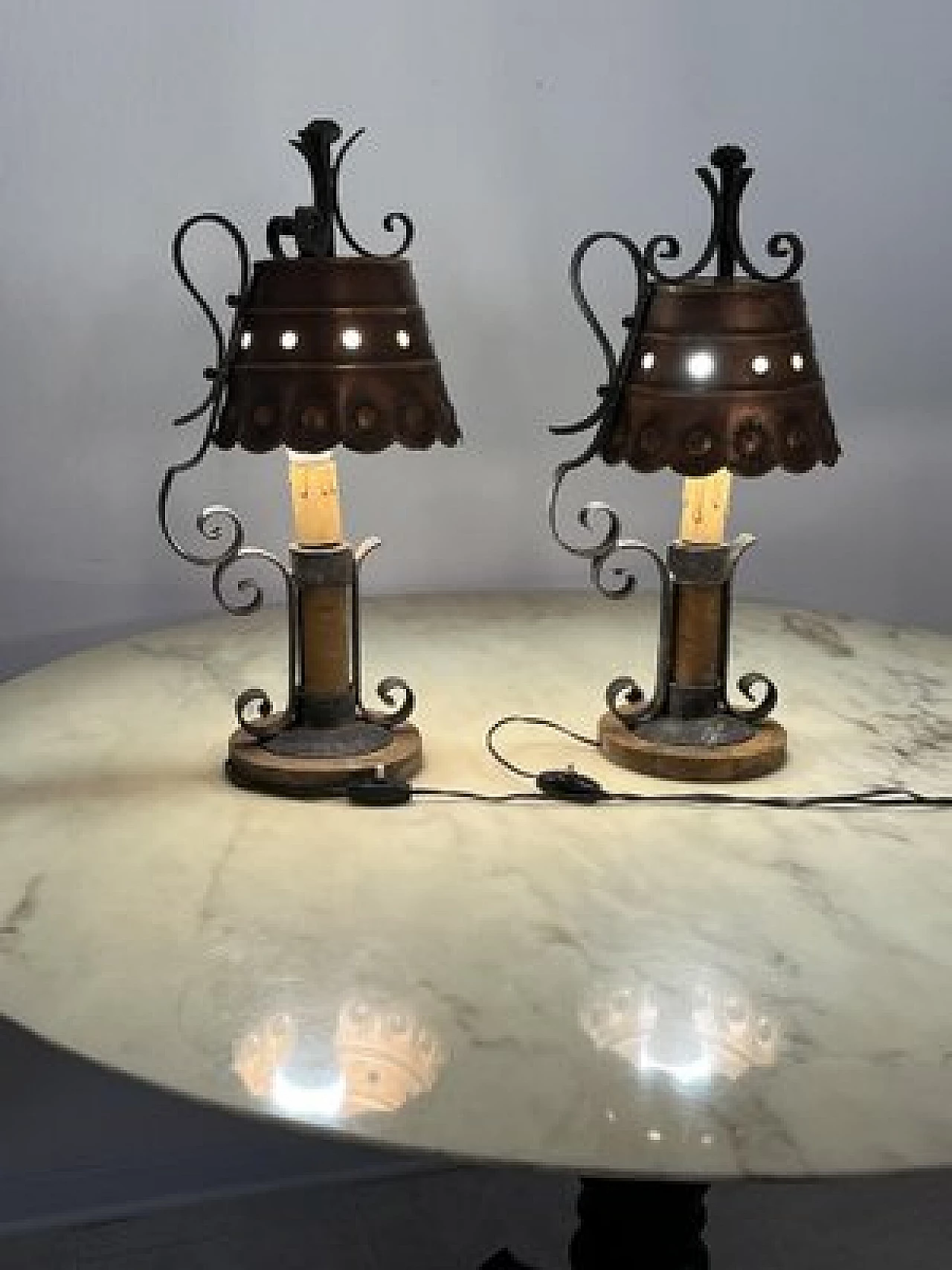 Pair of Brutalist bronze table lamps, 1960s 6