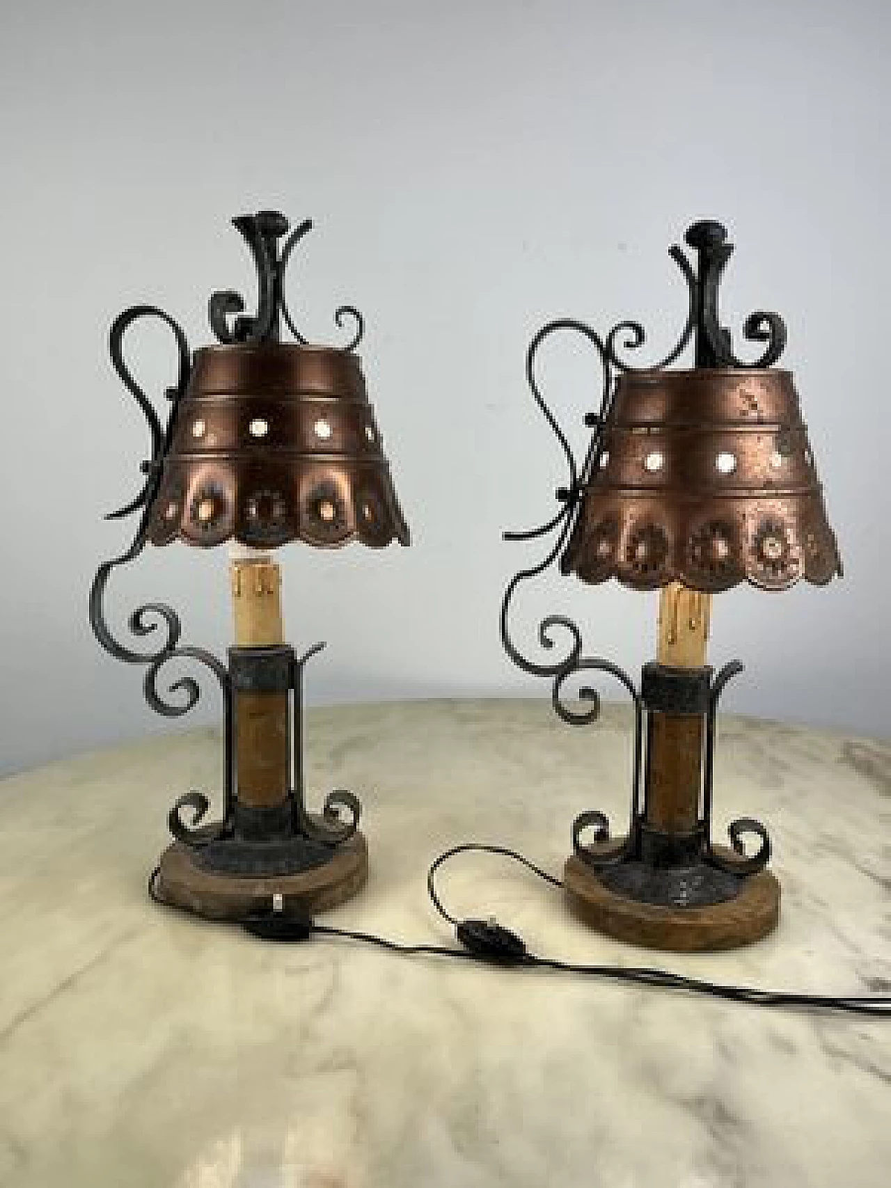 Pair of Brutalist bronze table lamps, 1960s 9