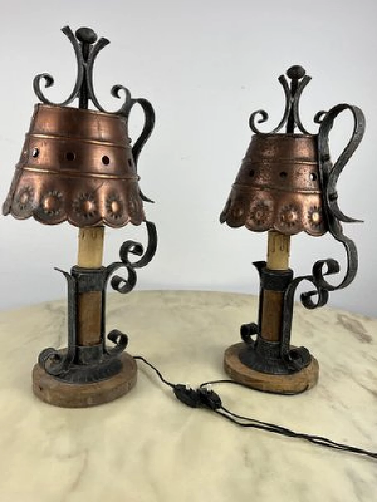 Pair of Brutalist bronze table lamps, 1960s 17