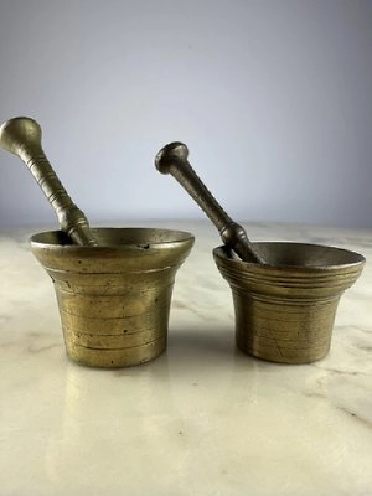 Pair of brass pesto mortars with pestle, 1950s 2