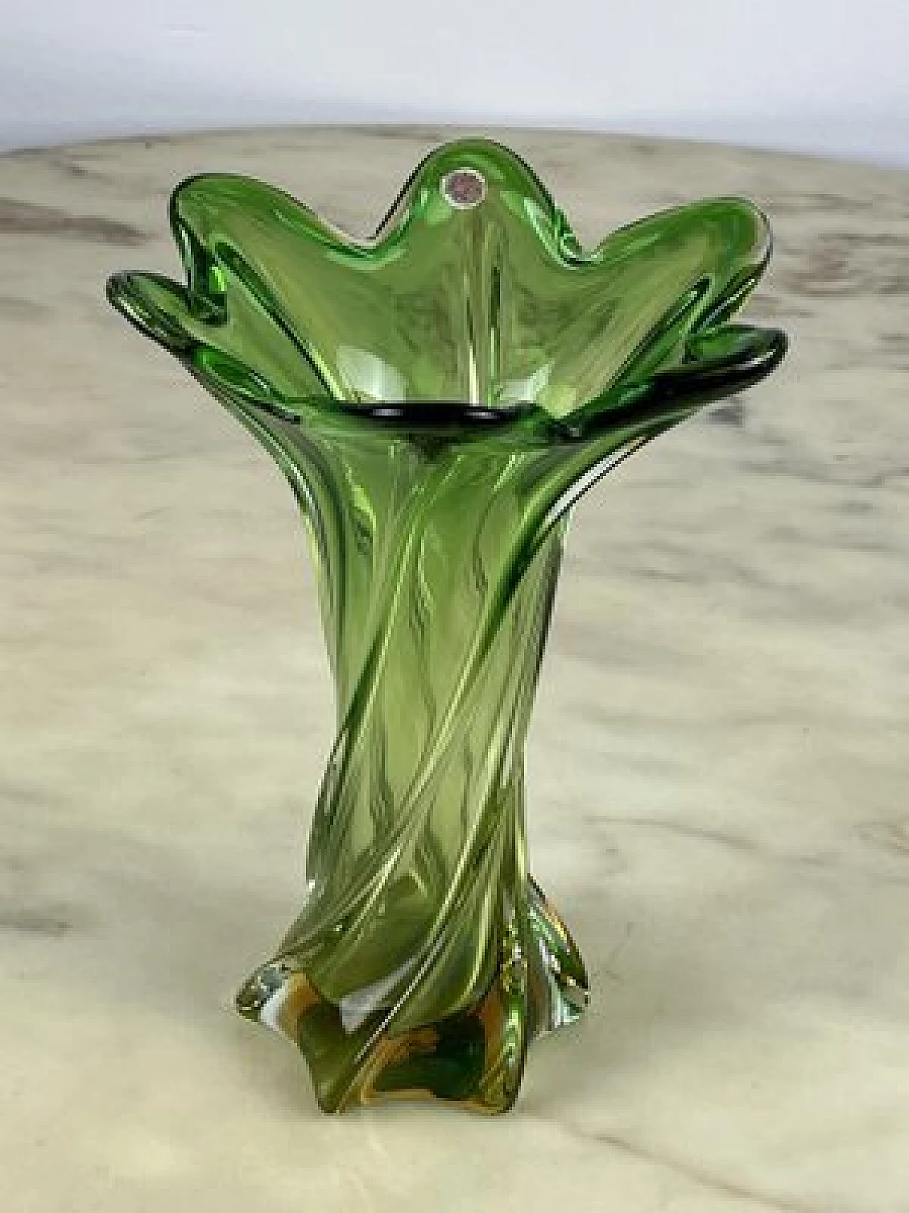 Vaso in vetro di Murano sommerso verde, anni '60 2