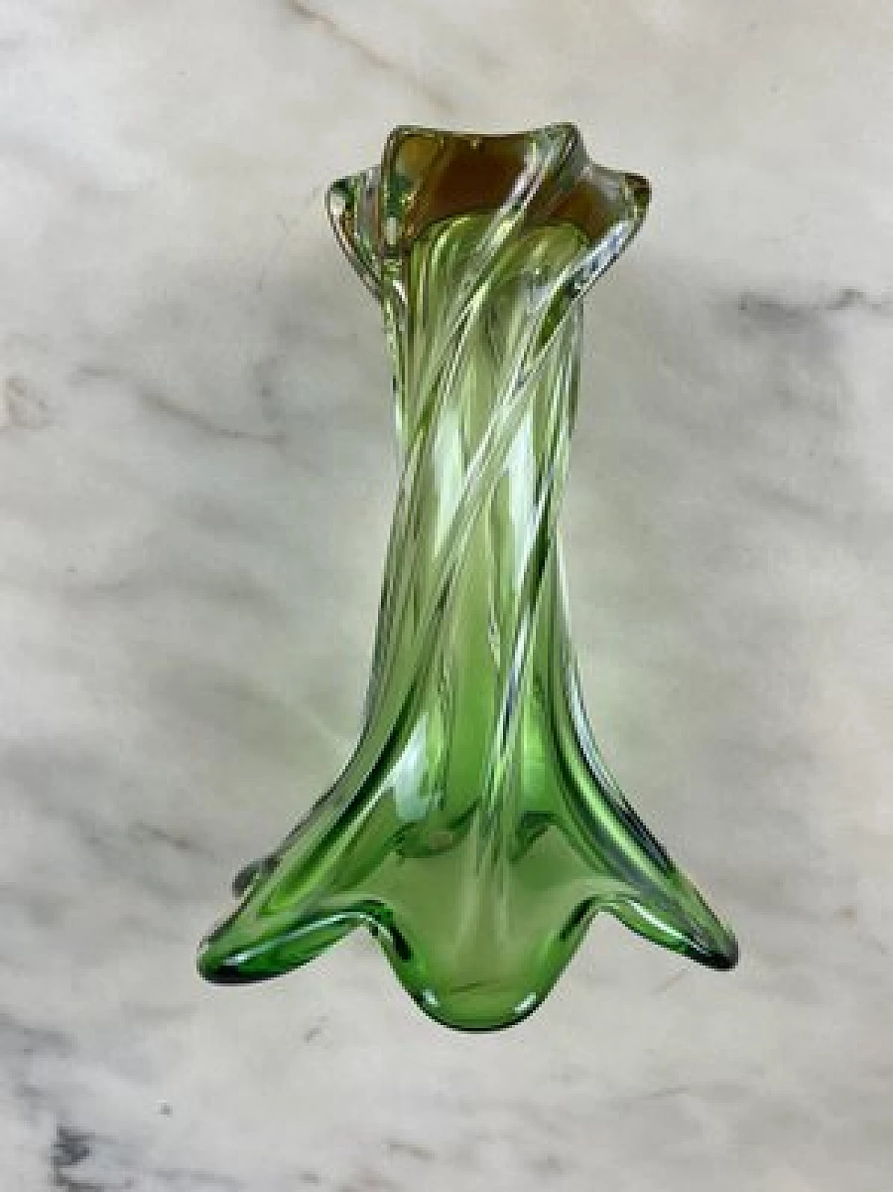 Vaso in vetro di Murano sommerso verde, anni '60 5