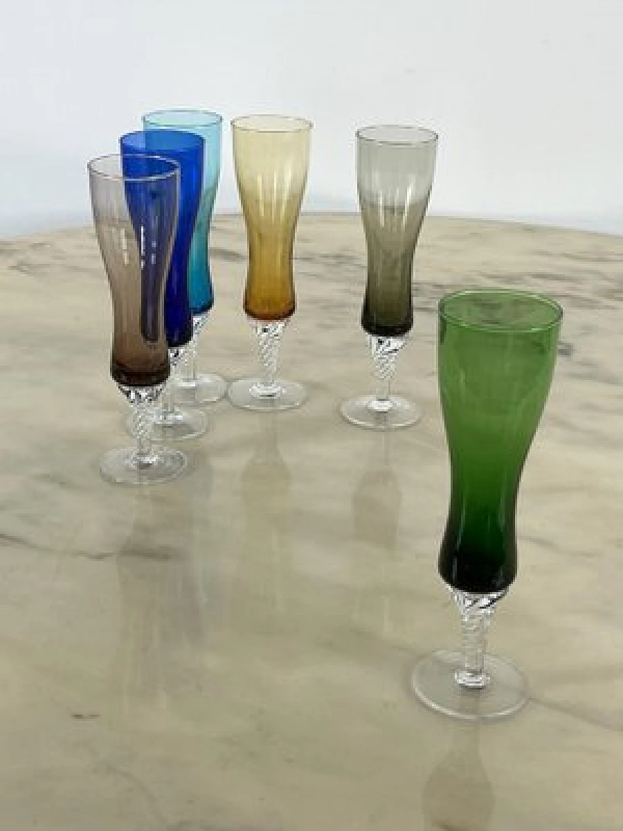 6 Coloured Murano glass beakers, 1960s 4