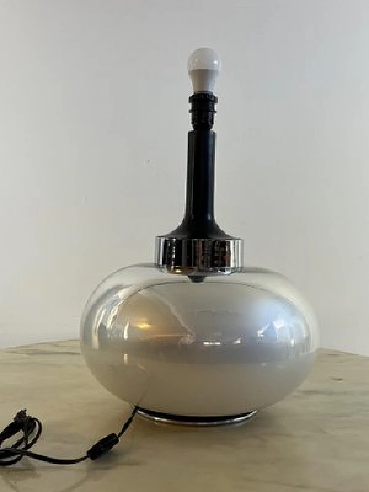 Lampada da tavolo con base in vetro opalescente, anni '70 7