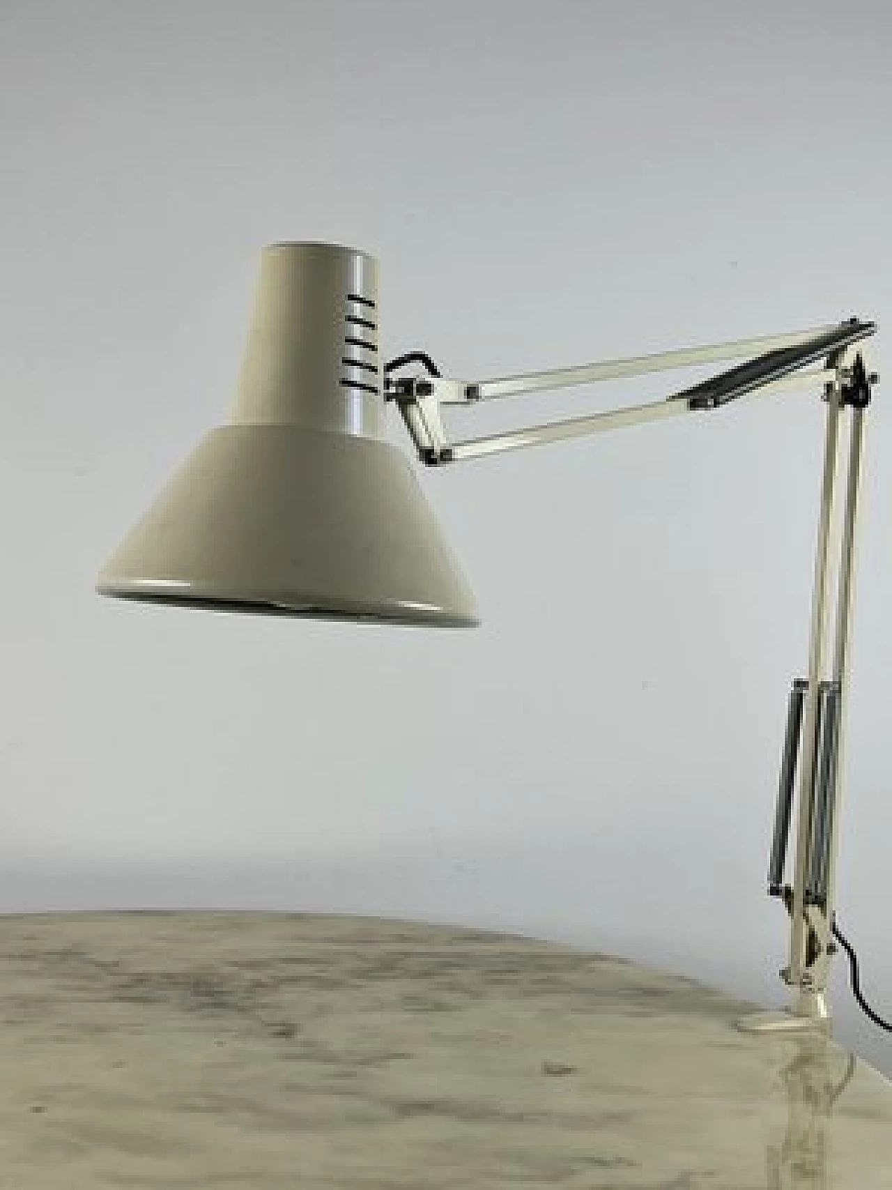 Lampada da tavolo regolabile con morsetto, anni '70 10