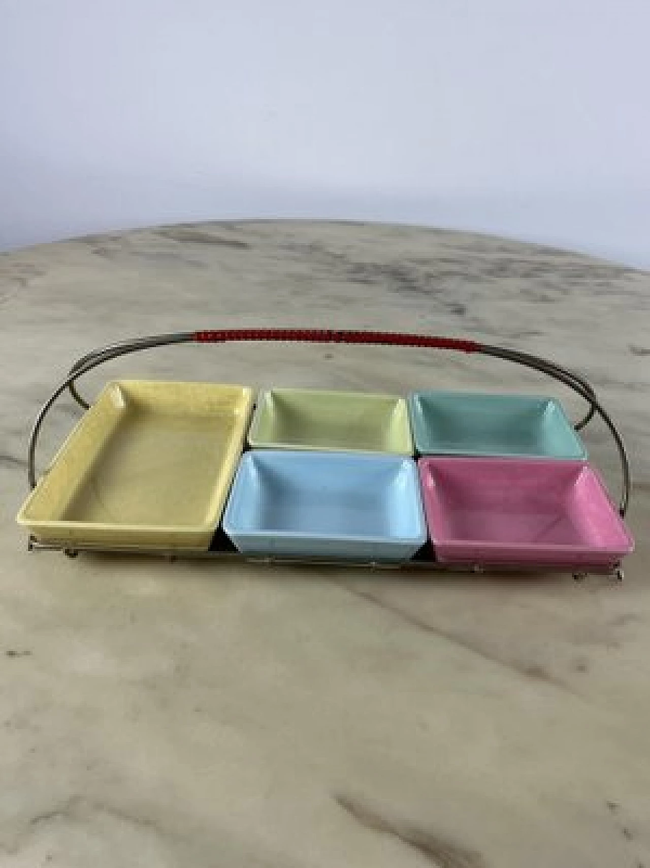 Six-piece hors d'oeuvre plate in metal, ceramic and coloured plastic, 1960s 9