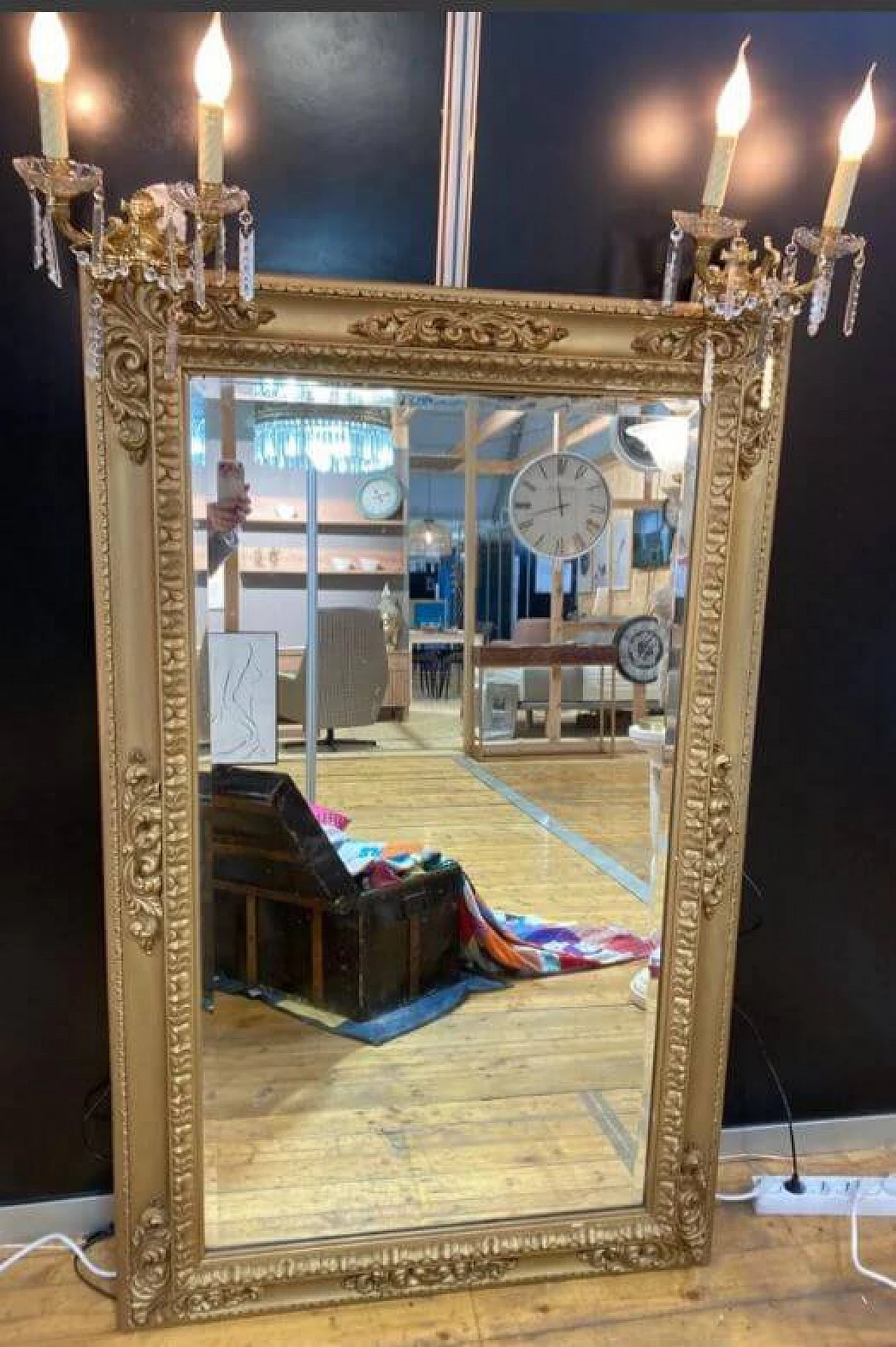 Victorian-style mirror in bevelled gilt wood, 1920s 3