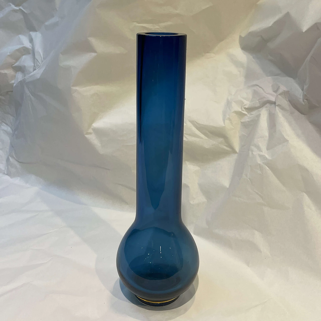 Vaso ad ampolla in vetro di Murano blu di Laura de Santillana, anni '80 5