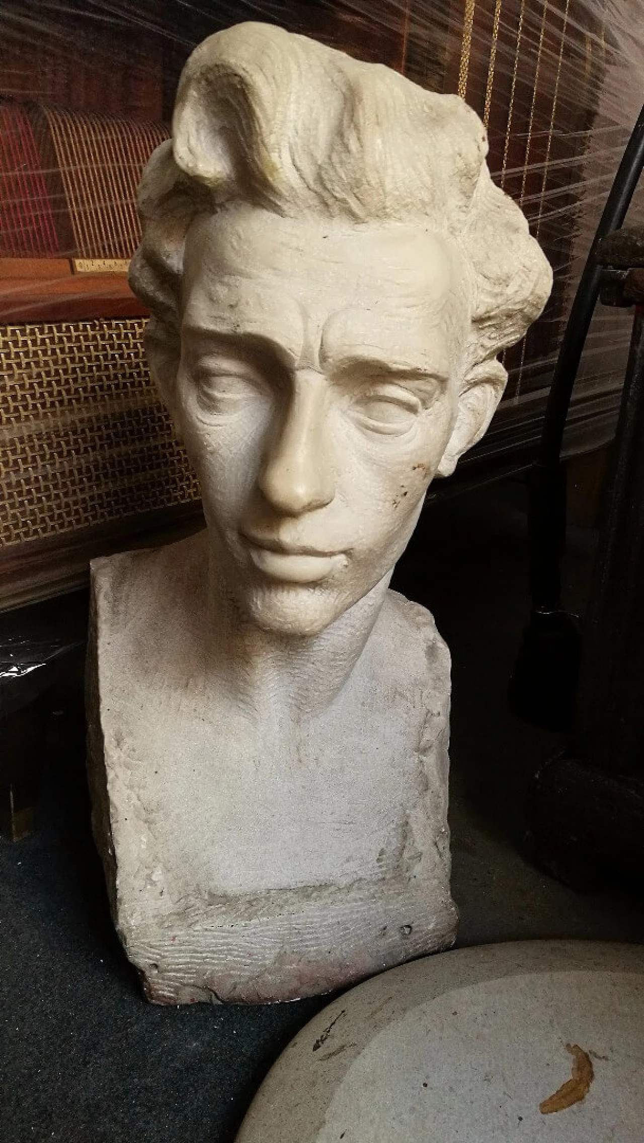 Alfredo Pina, male head, Carrara marble sculpture 3