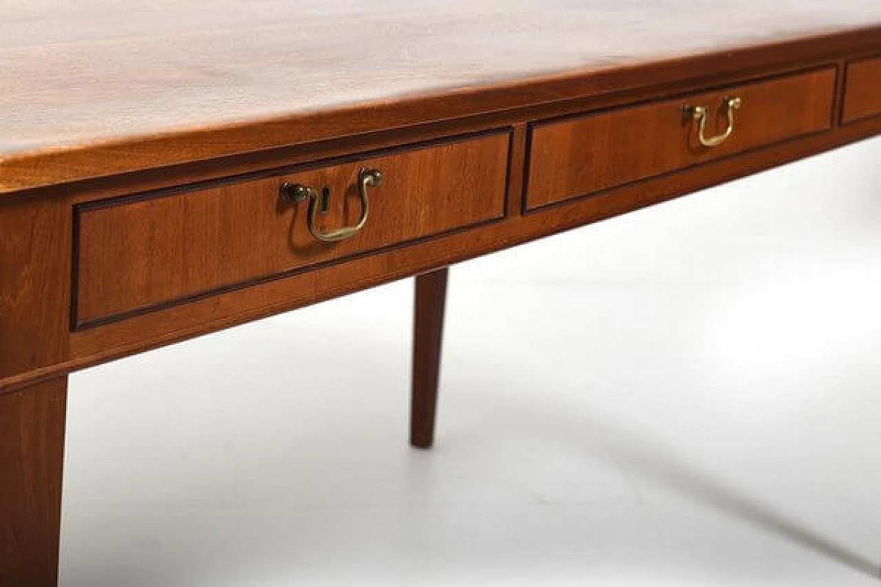 Fine wood desk with drawers and brass handles by Frits Henningsen, 1940s 12