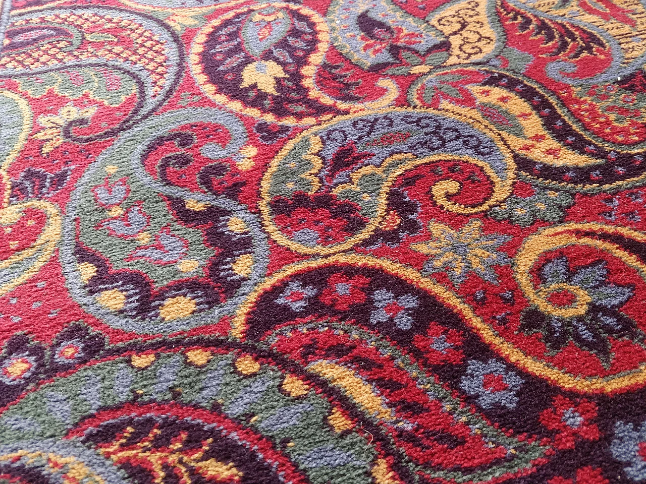 Pure Belgian wool carpet by Louis De Poortere, 1970s 3