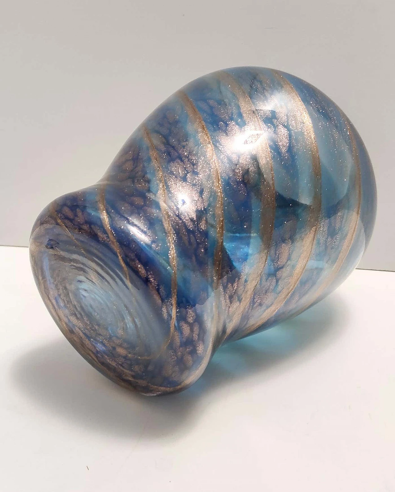 Blue Murano glass vase with bronze aventurine by Fratelli Toso, 1940s 6