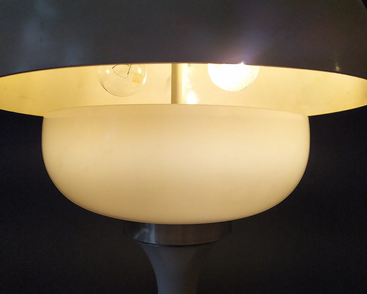 Lampada da tavolo a fungo in metallo verniciato bianco e vetro, anni '70 10