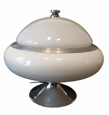 Lampada da tavolo Ufo in plexiglass bianco con struttura cromata, anni '70