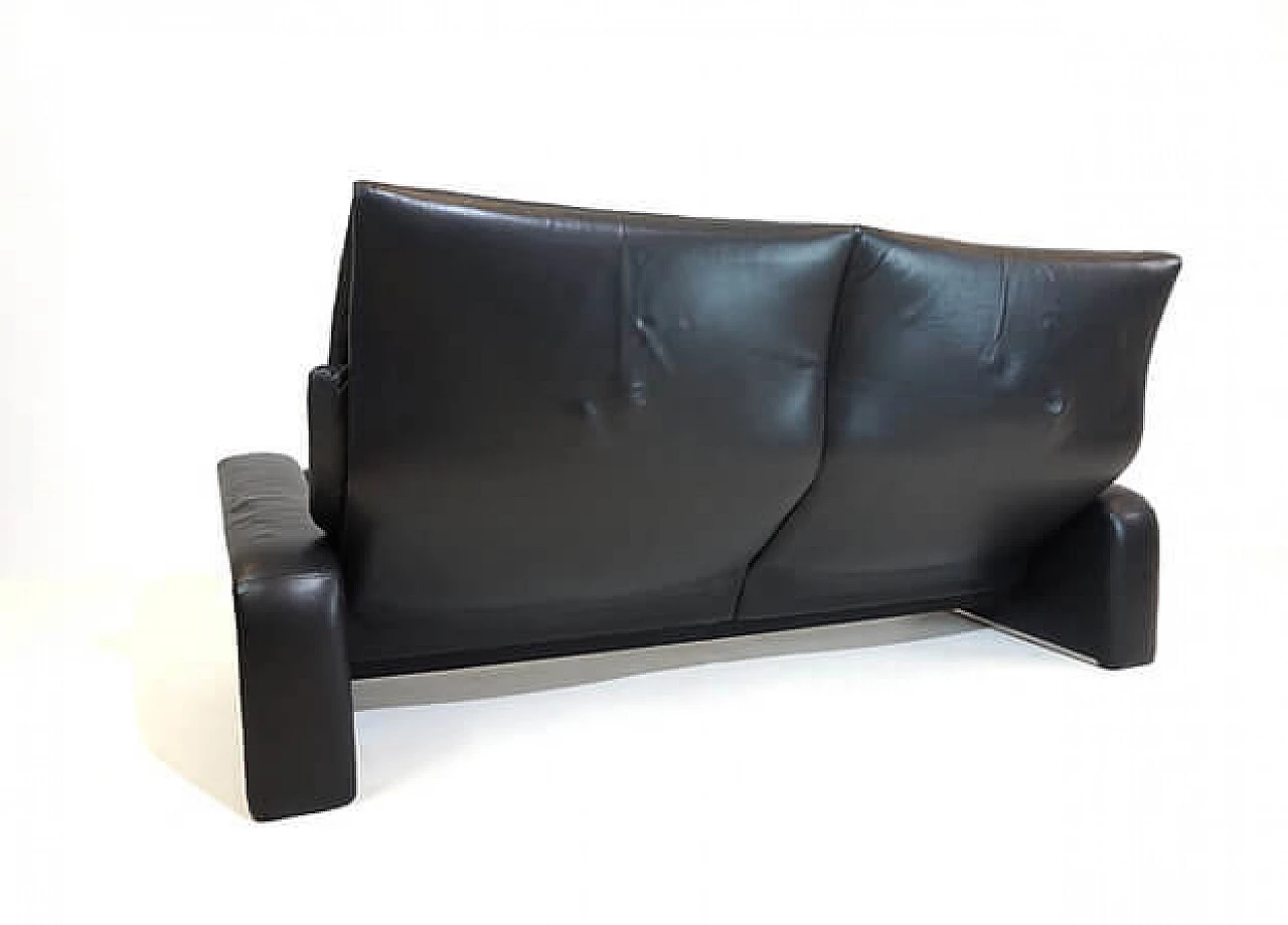 Leather sofa by Giovanni Offredi for Saporiti, 1970s 13