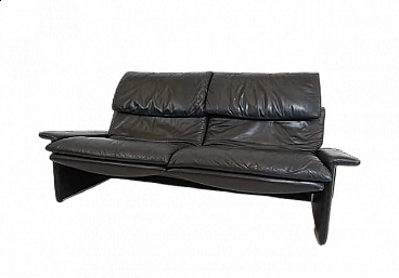 Leather sofa by Giovanni Offredi for Saporiti, 1970s