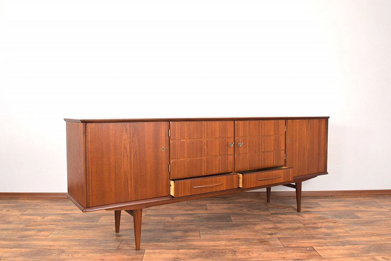 Credenza norvegese in teak nello stile di Gustav Bahus, anni '60 5