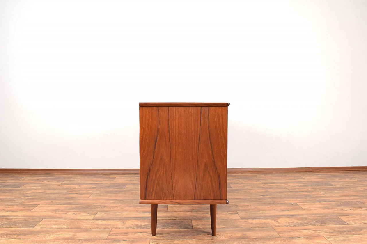 Credenza norvegese in teak nello stile di Gustav Bahus, anni '60 7