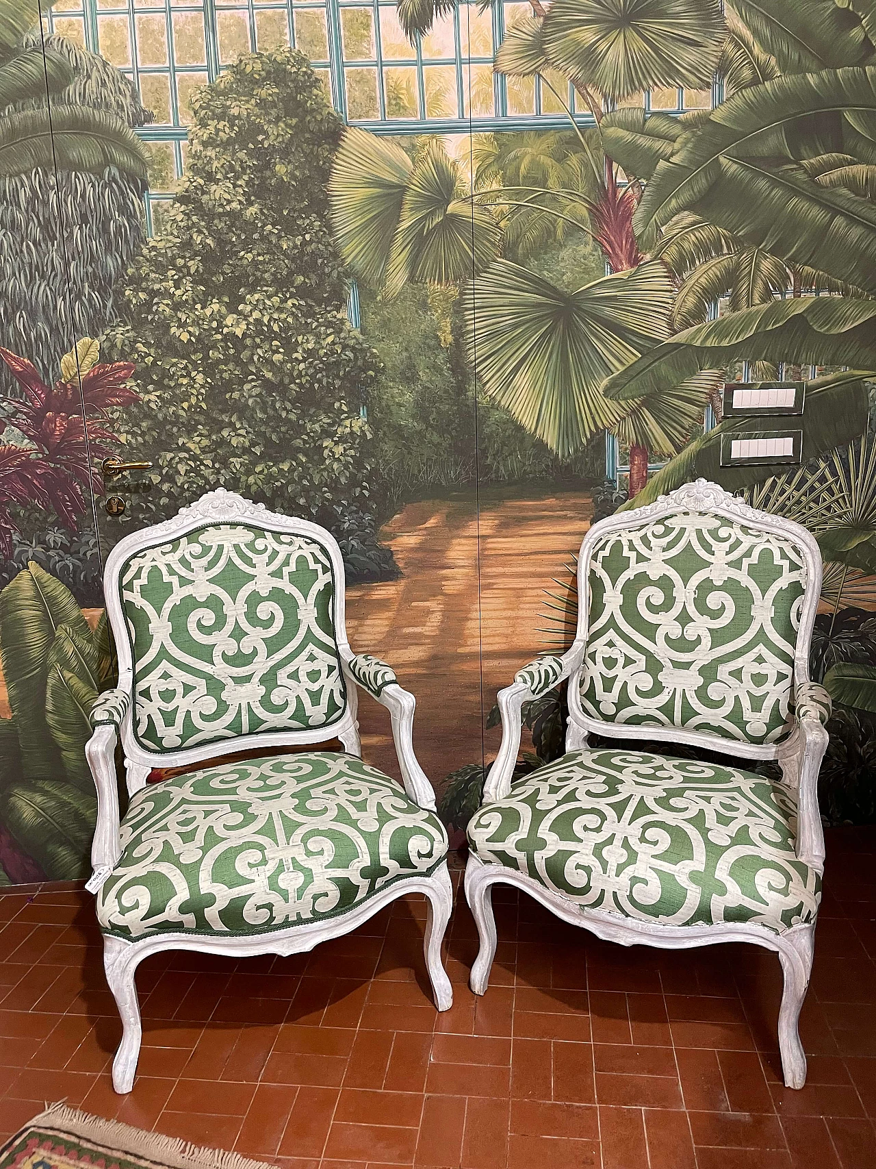 Pair of Rococo-style armchairs in carved walnut and Dedar silk, early 20th century 1