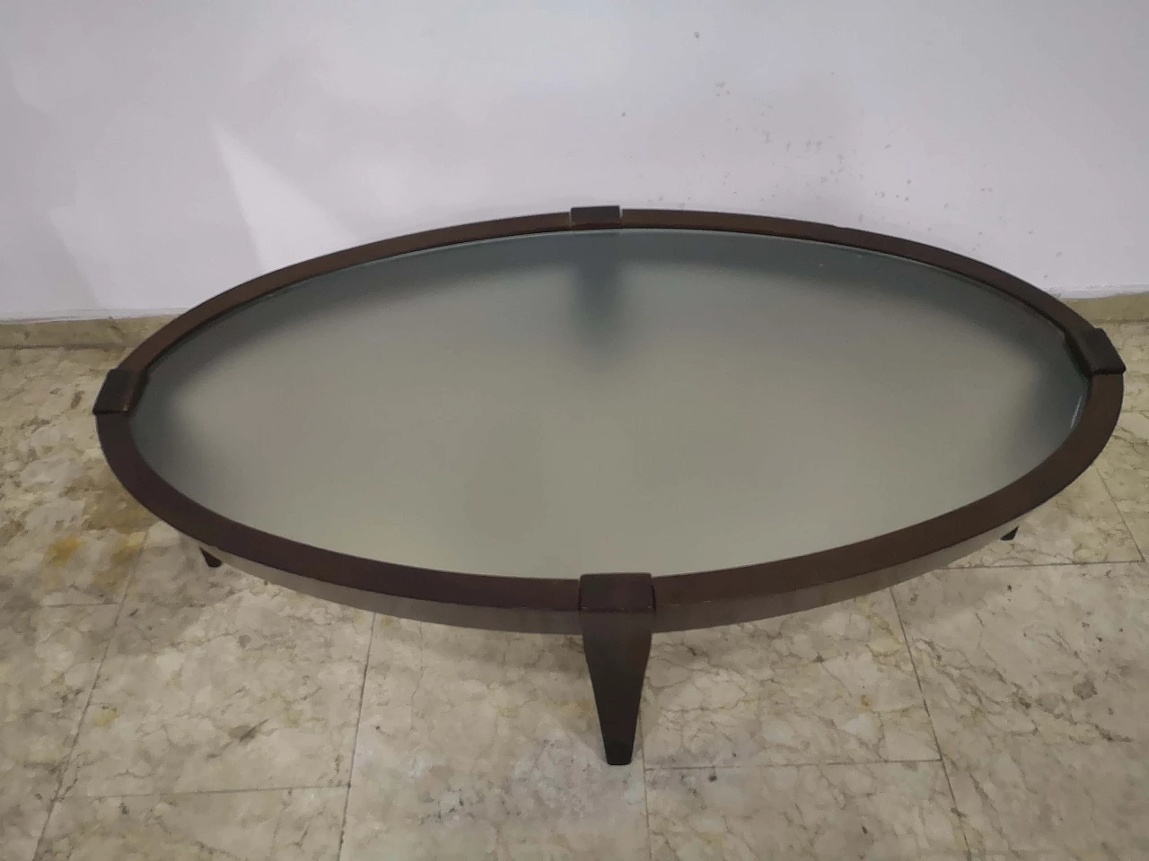 Oval walnut and glass coffee table by Natuzzi, 1970s 3