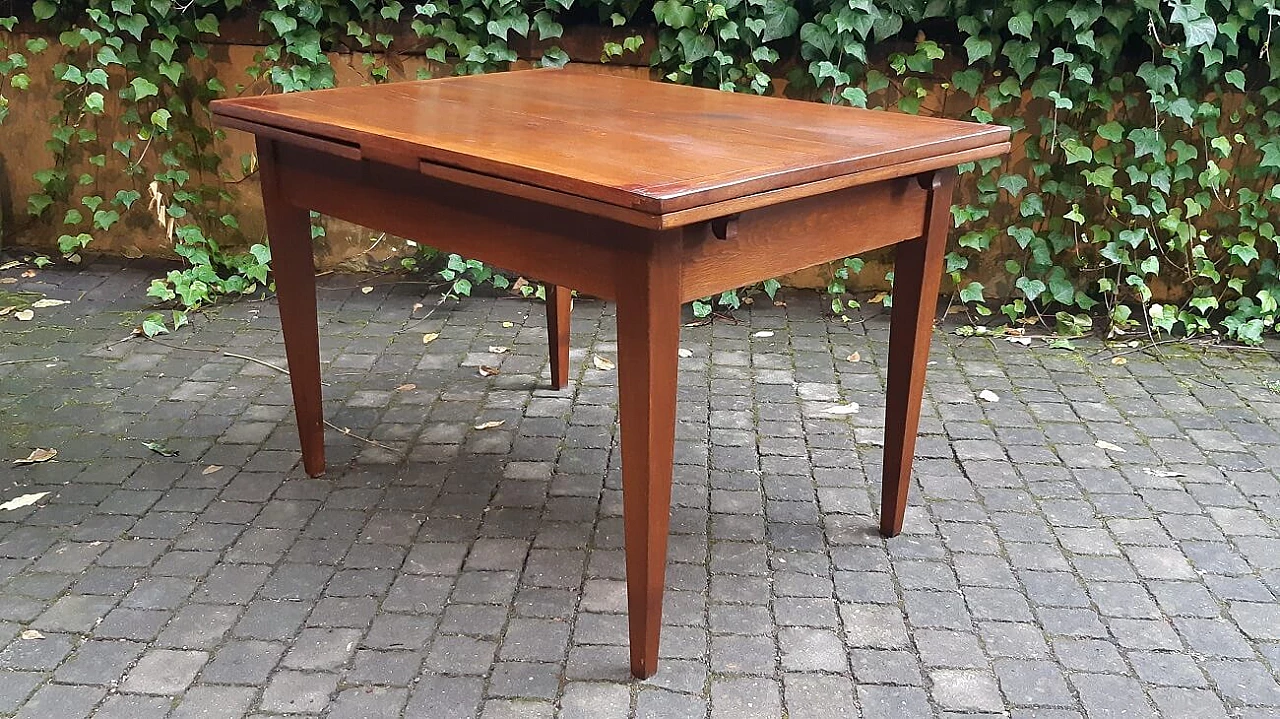 Oak dining table with drawers, mid-19th century 2