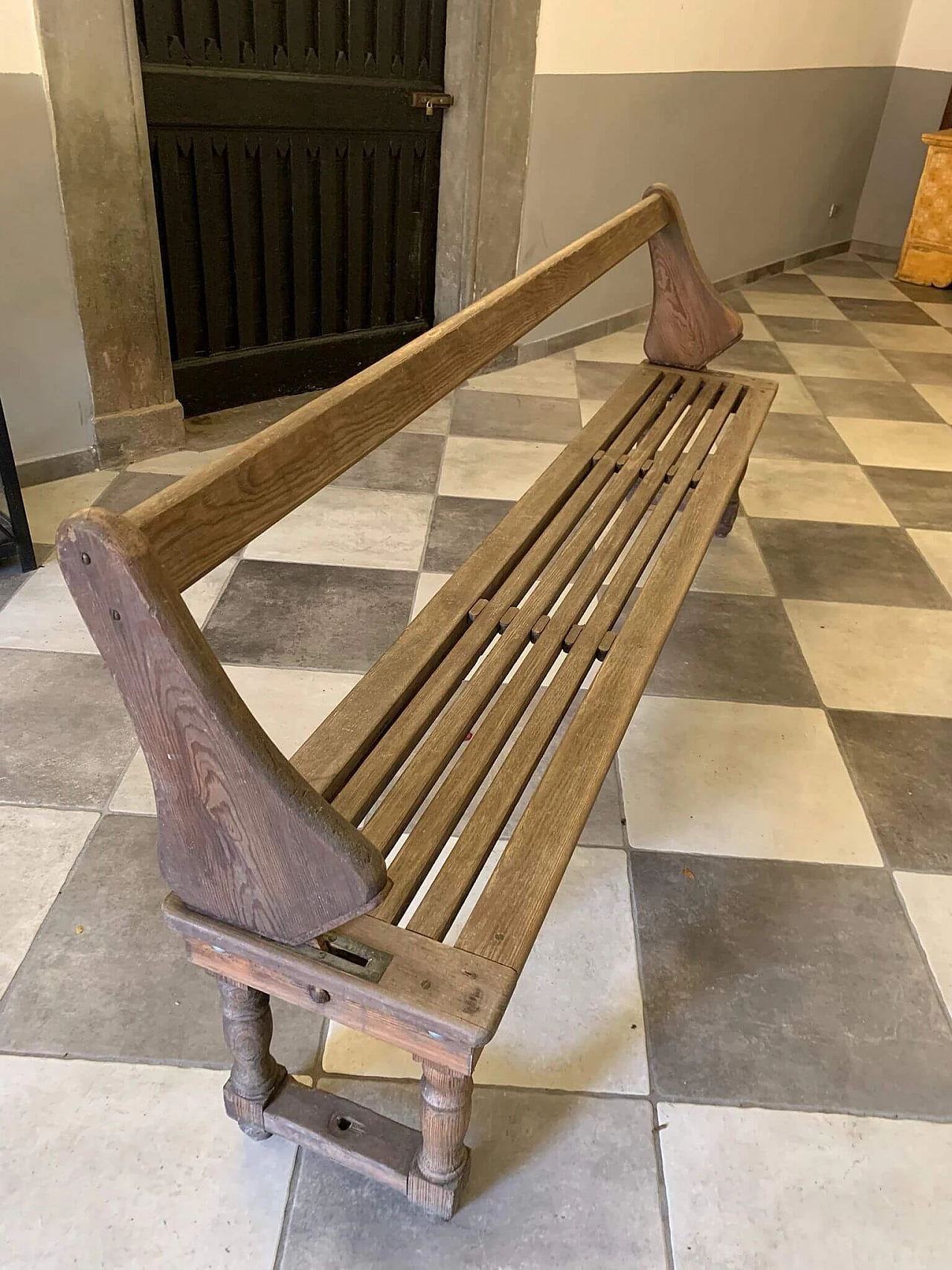 Wooden bench with reclining backrest, early 1900s 2