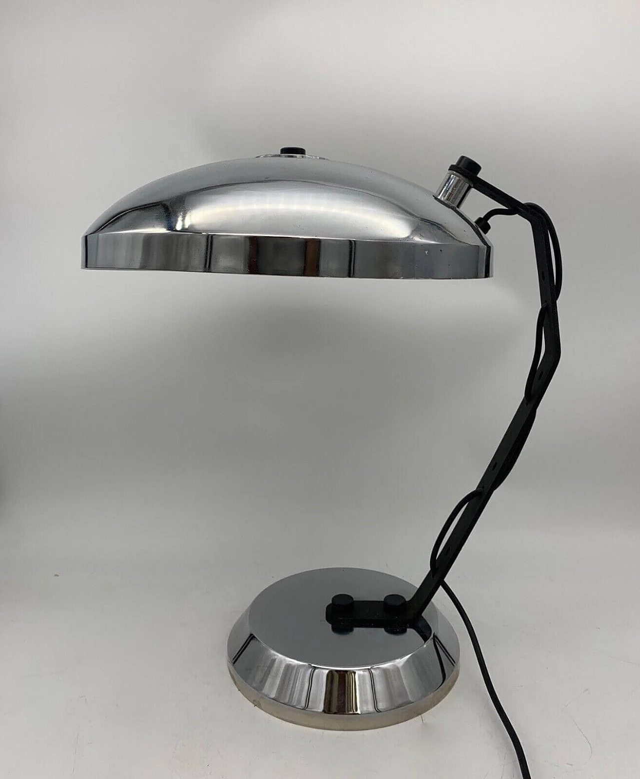 Chrome-plated table lamp attributed to Reggiani, 1970s 1