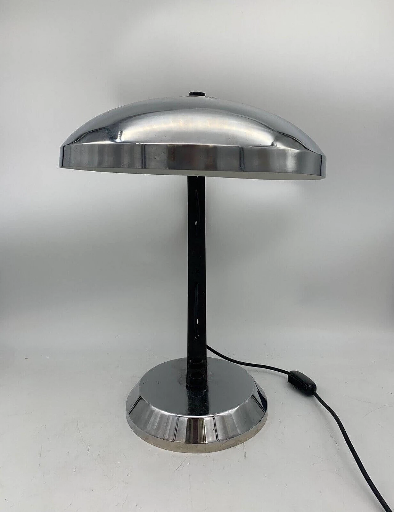 Chrome-plated table lamp attributed to Reggiani, 1970s 2