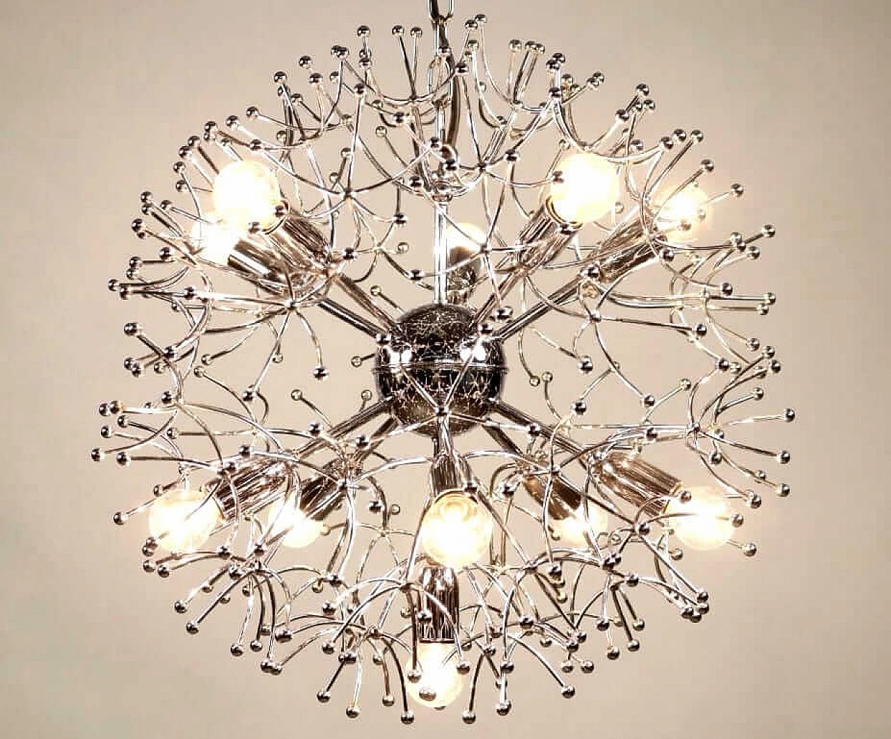 Lampadario Sputnik in ottone cromato di Gaetano Sciolari, anni '70 8