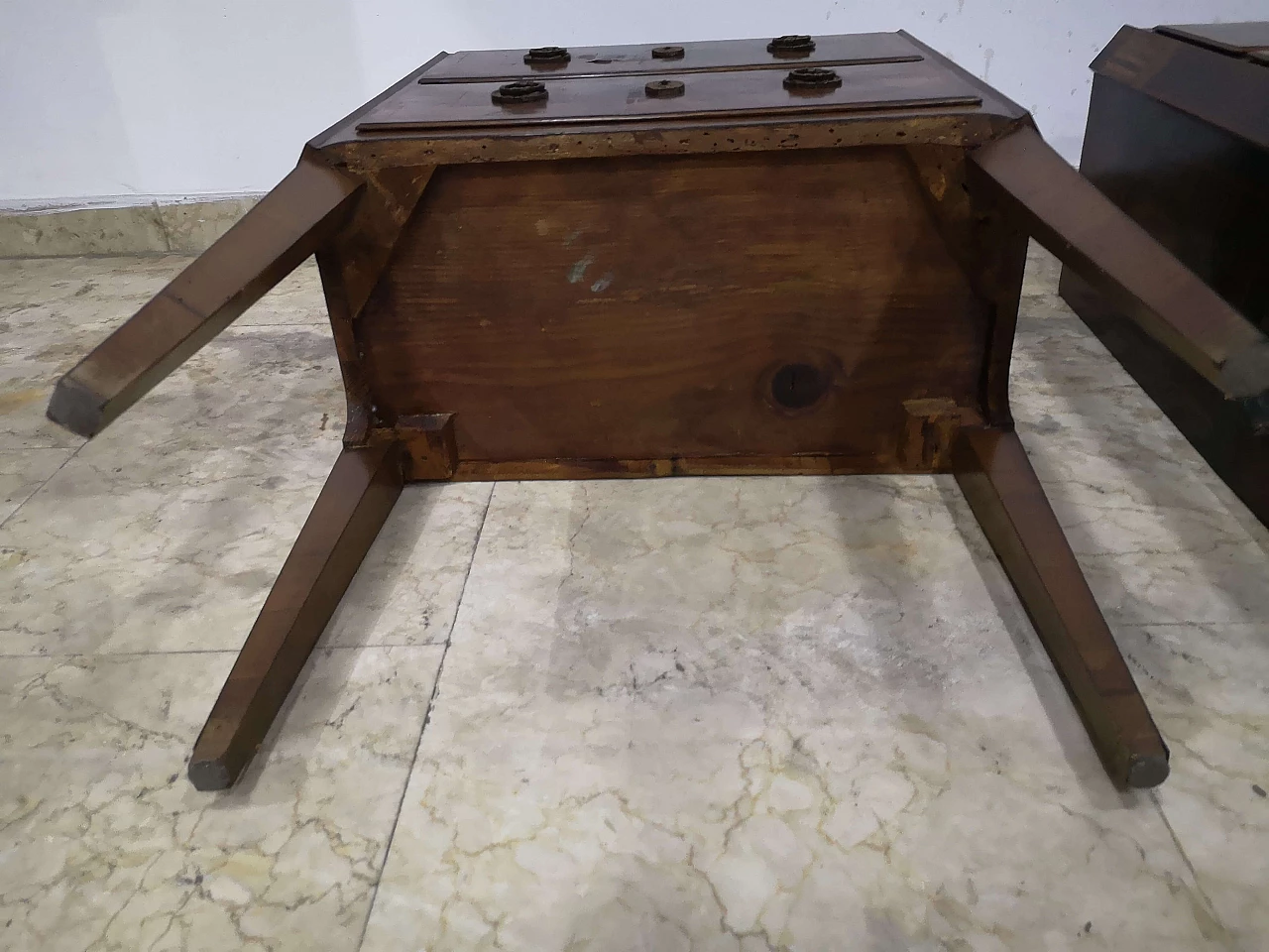 Pair of Louis XVI bedside tables in orange wood, Rio rosewood and occhetted maple, late 18th century 22