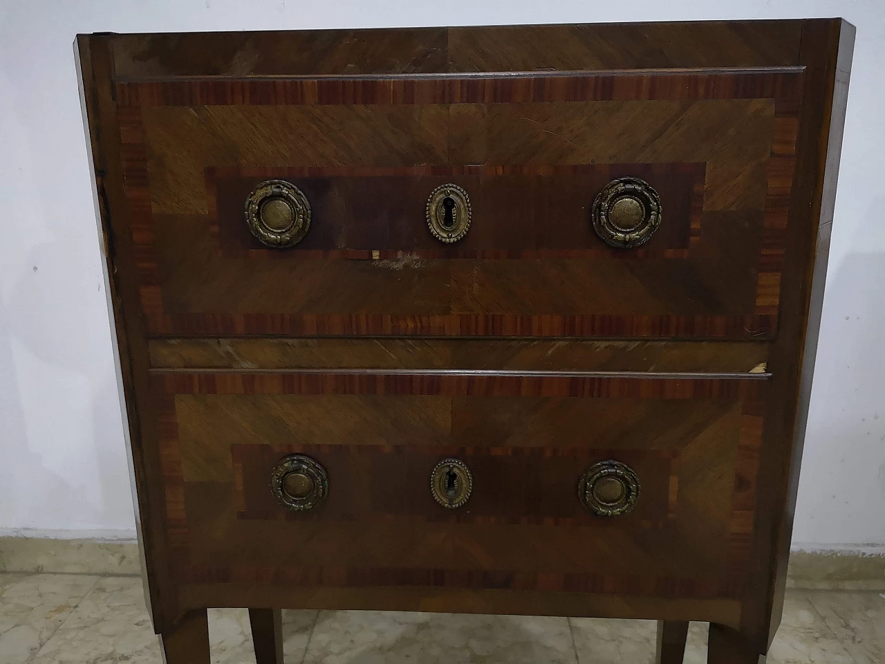 Pair of Louis XVI bedside tables in orange wood, Rio rosewood and occhetted maple, late 18th century 23