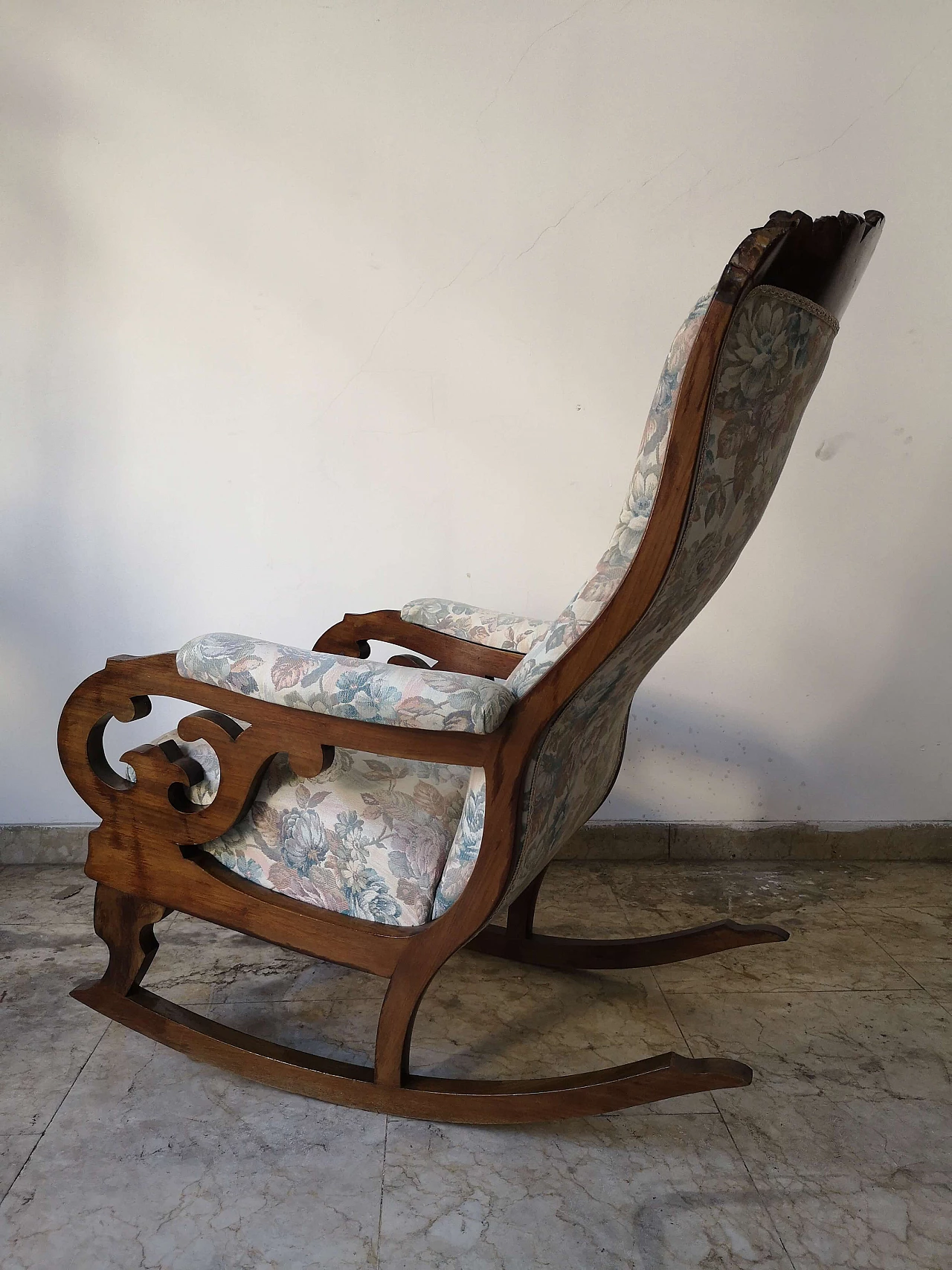 Louis Philippe walnut rocking armchair, 19th century 9