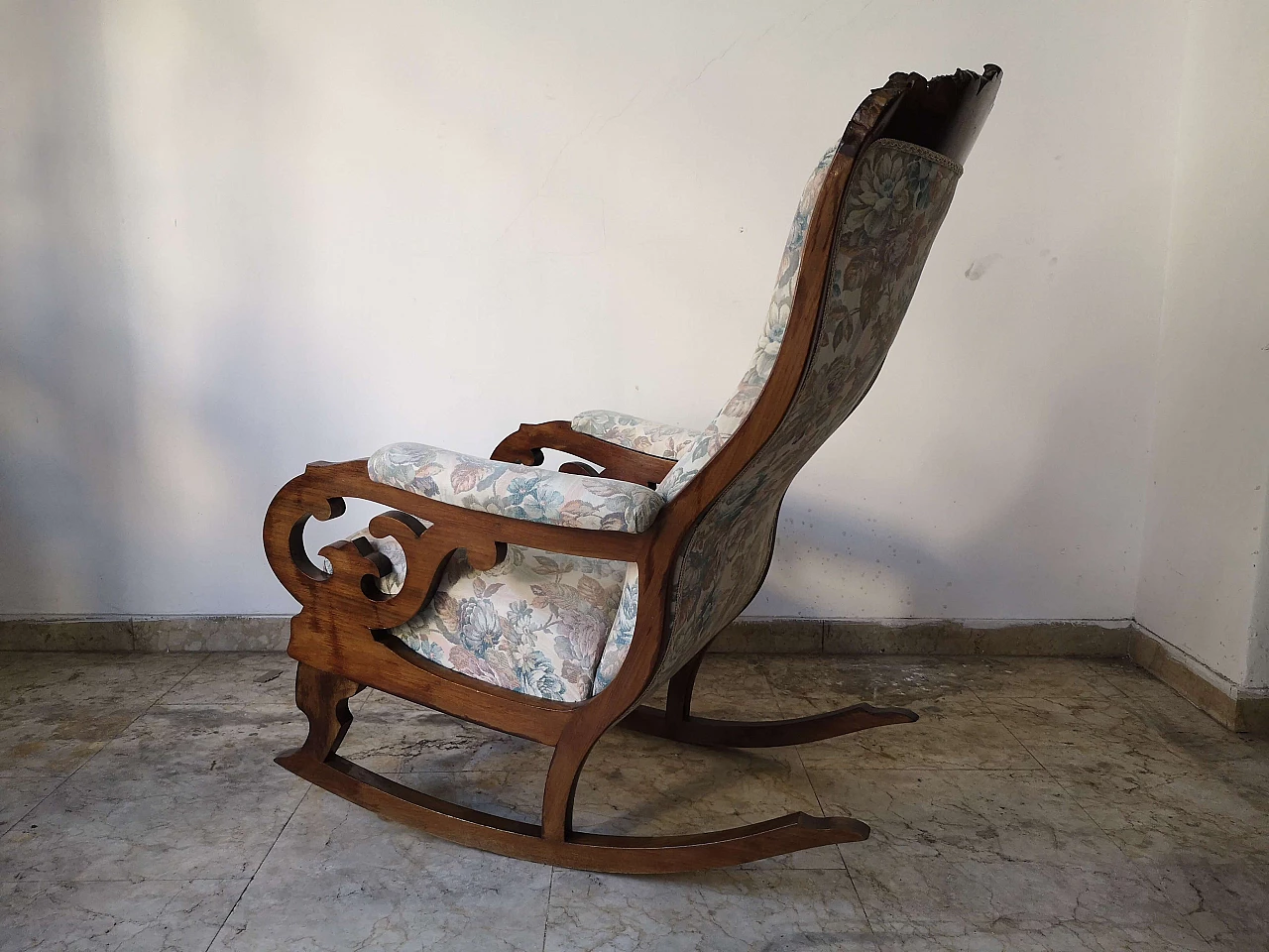 Louis Philippe walnut rocking armchair, 19th century 11