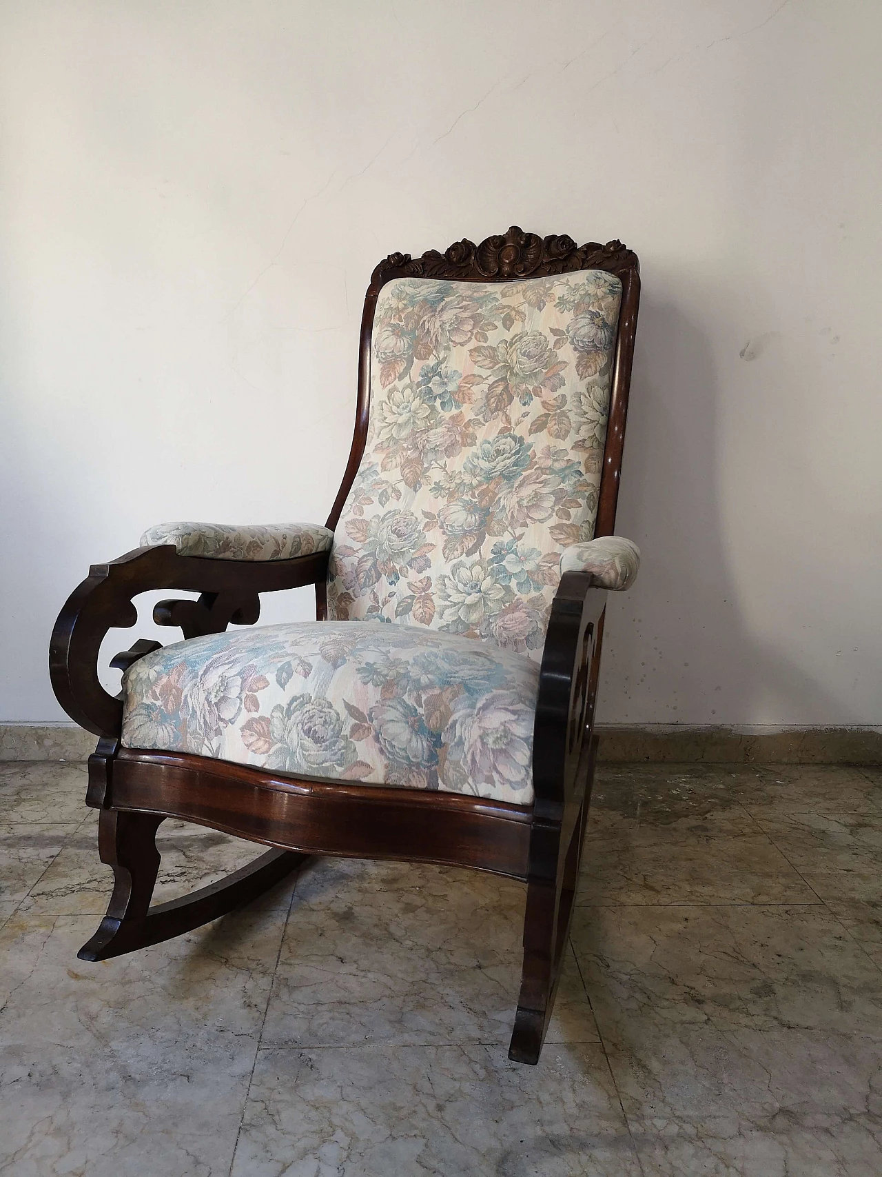 Louis Philippe walnut rocking armchair, 19th century 14