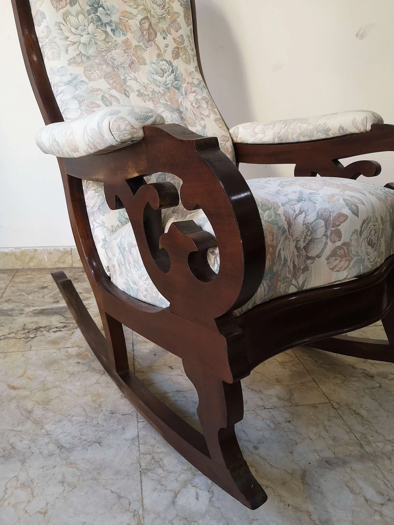 Louis Philippe walnut rocking armchair, 19th century 16