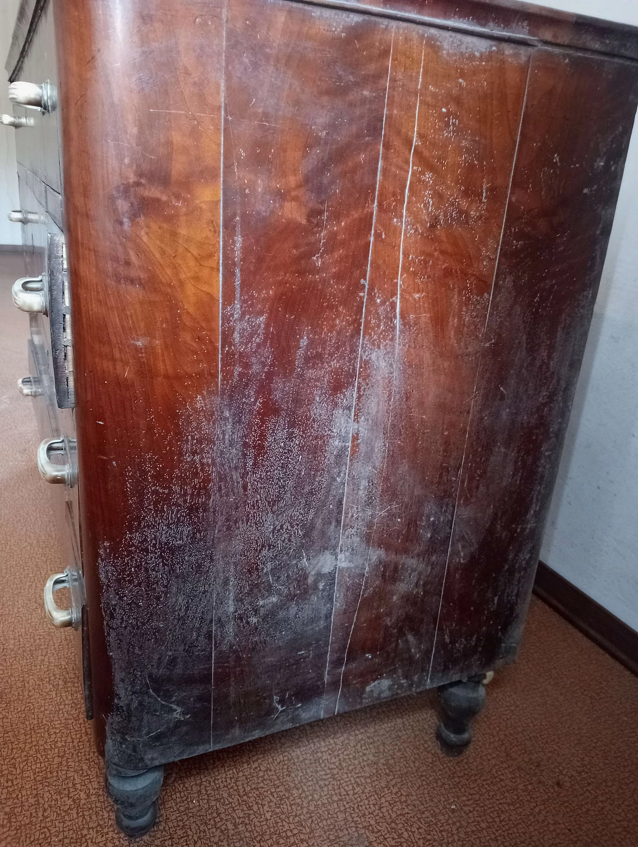 Veneered wood chest of drawers, 1940s 14