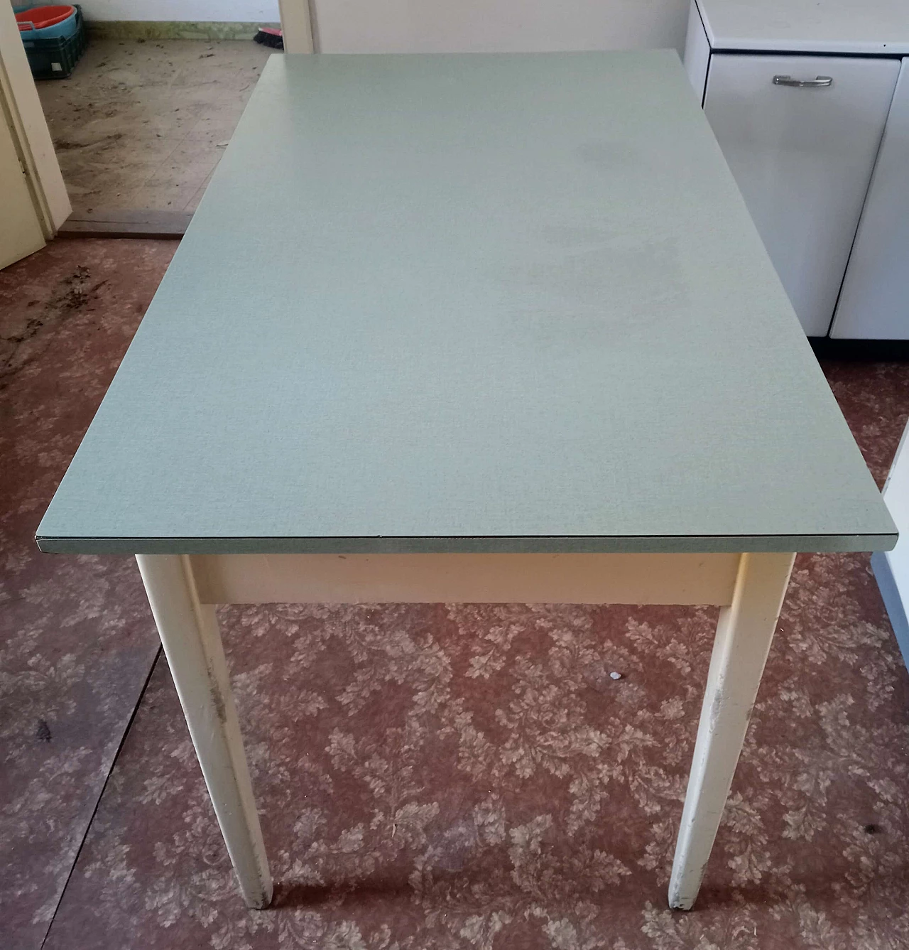 4 Chairs and table in wood and formica, 1960s 6