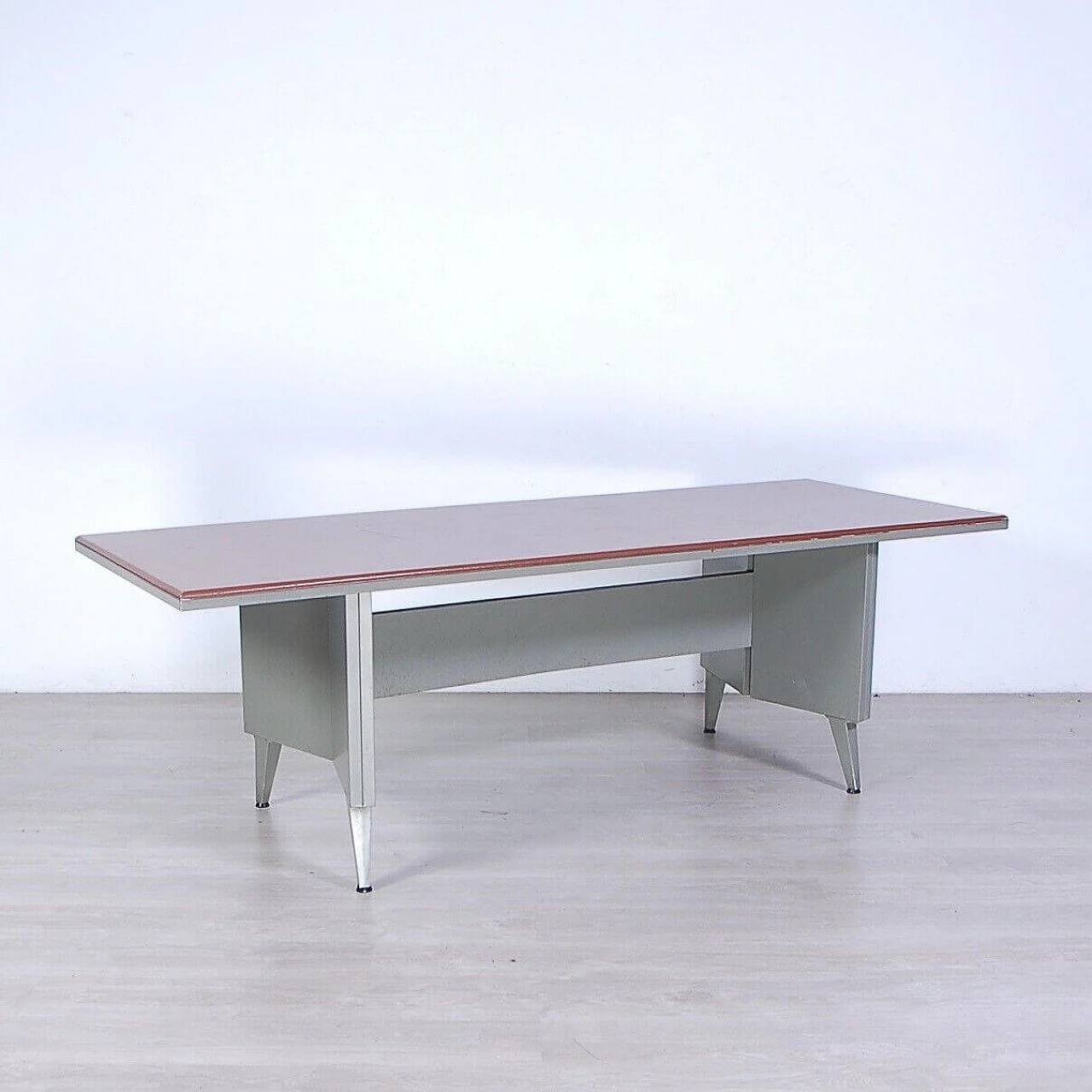 Gray enameled iron and brown skai desk, 1970s 2