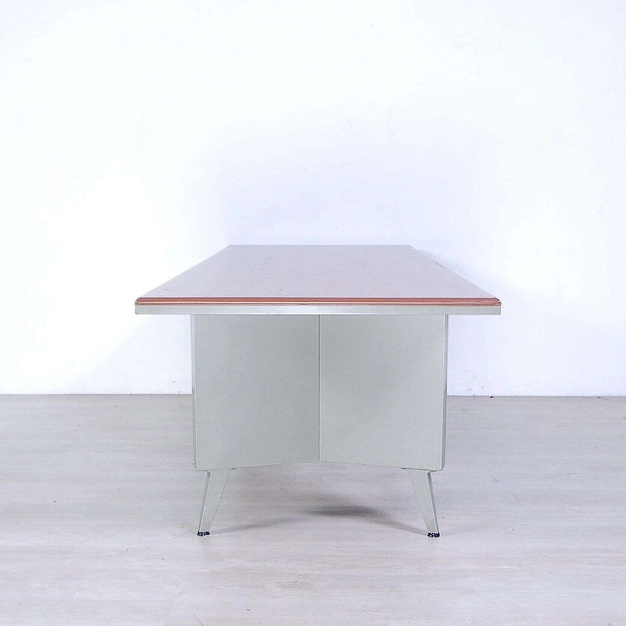 Gray enameled iron and brown skai desk, 1970s 3