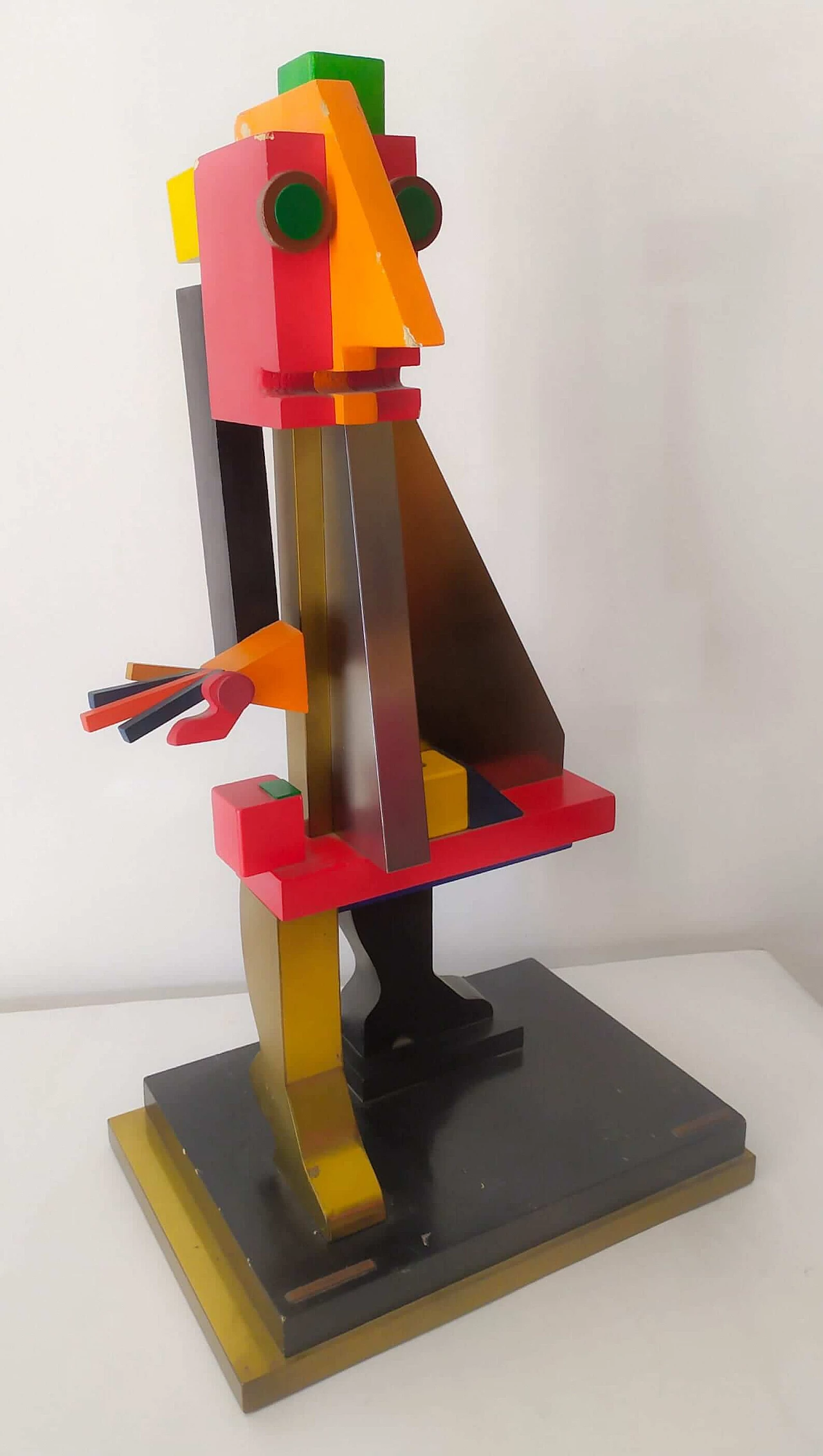 Mario Molinari, La Triangolare, scultura in legno e ottone, 1992 4