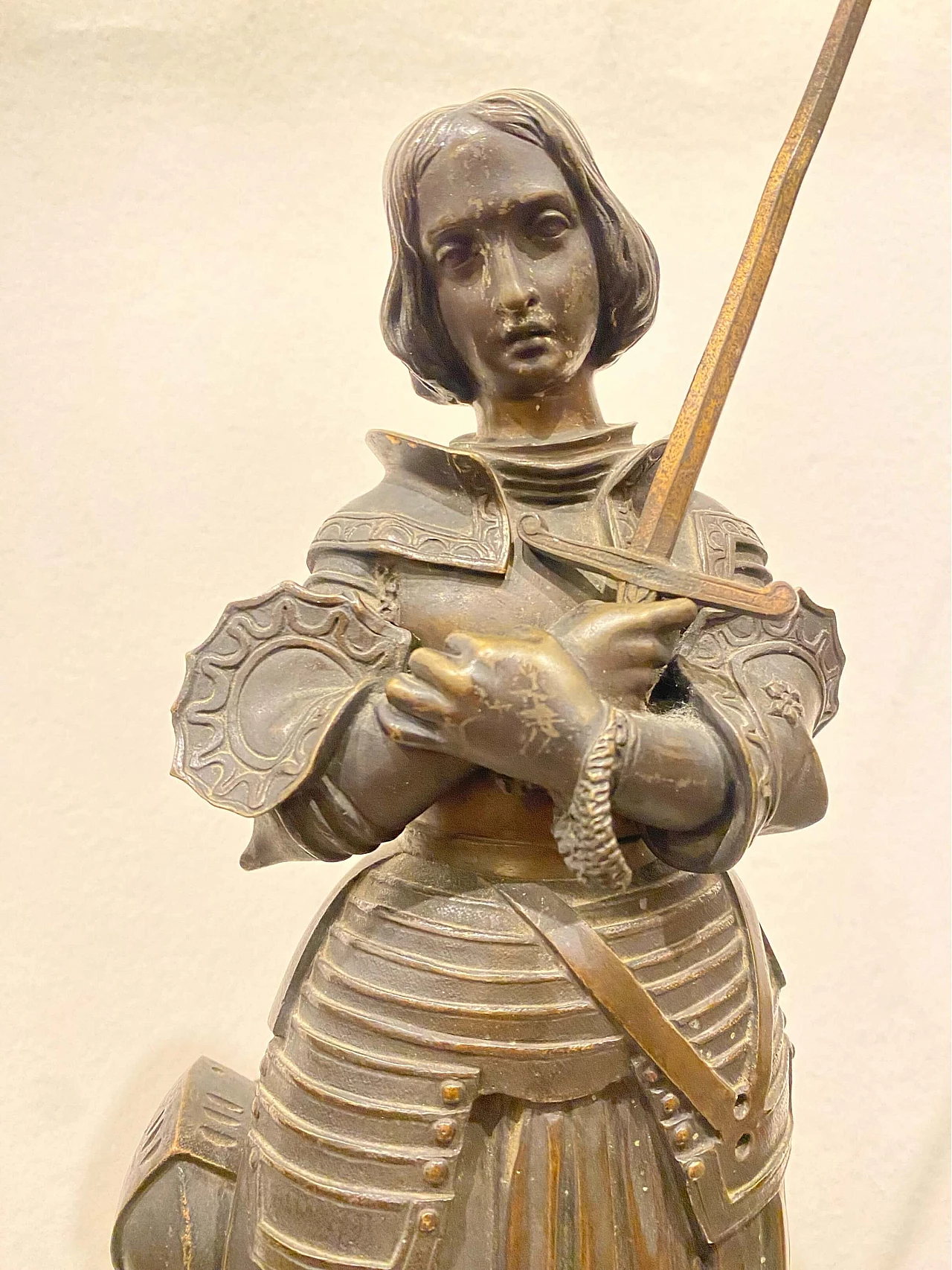 Alabaster and bronze clock with sculpture of Joan of Arc, early 20th century 1