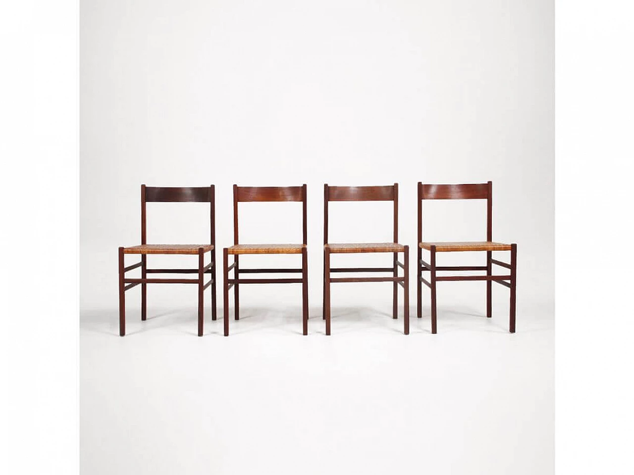 4 Chairs in wood and Vienna straw, 1960s 4