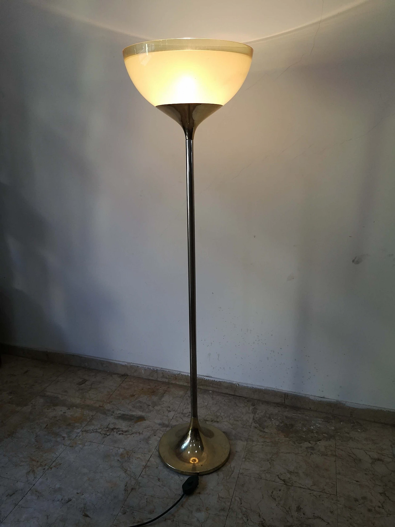 Brass floor lamp by Franco Bresciani for Guzzini, 1970s 2