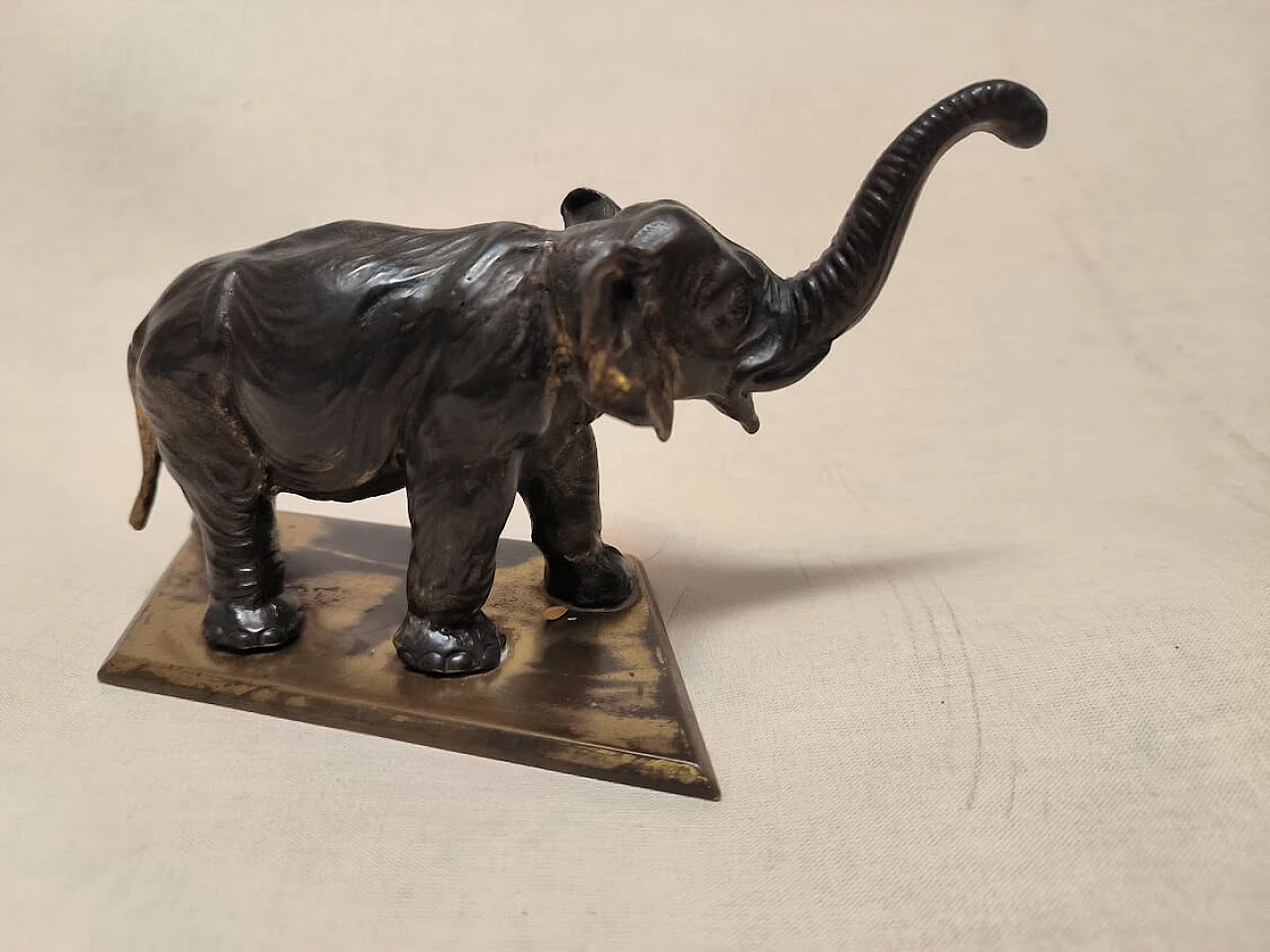 Bronze elephant paperweight, 1930s 2