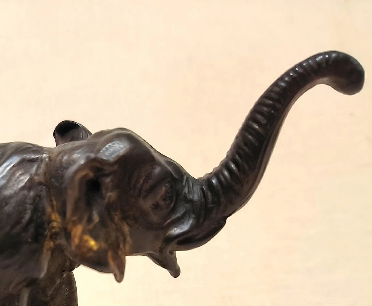 Bronze elephant paperweight, 1930s 5