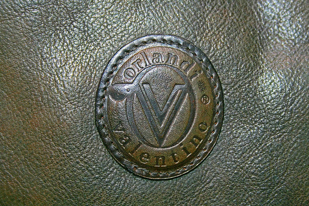 Borsa da viaggio in pelle di Valentino Orlandi, anni 2000 4